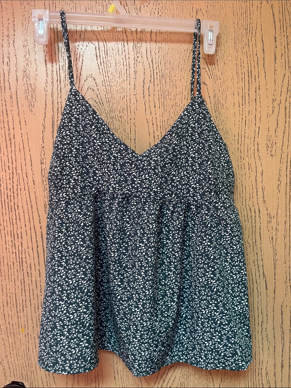 SHEIN green Floral Spaghetti Strap Camisole